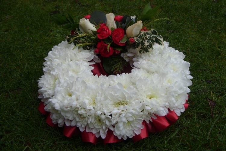 Wreath - Crysanth, Red Carnation & White Rose - £41.00